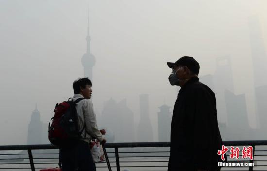 车内起雾应如何解决？解决车内起雾问题的方法有哪些？